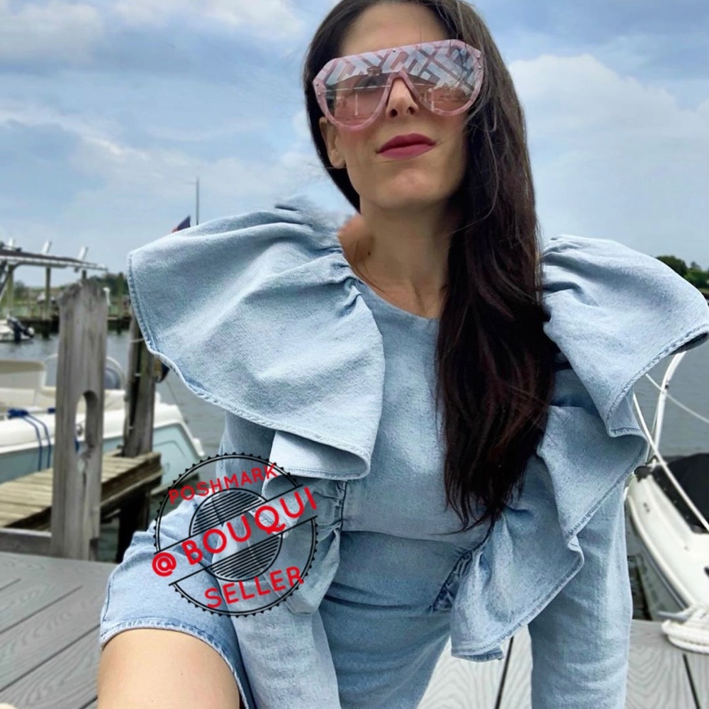 BLOGGERS FAVORITE ZARA RUFFLED SHORT DENIM DRESS